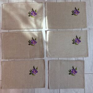 Set of 6 Floral Embroidered Linen Napkins  Placemats